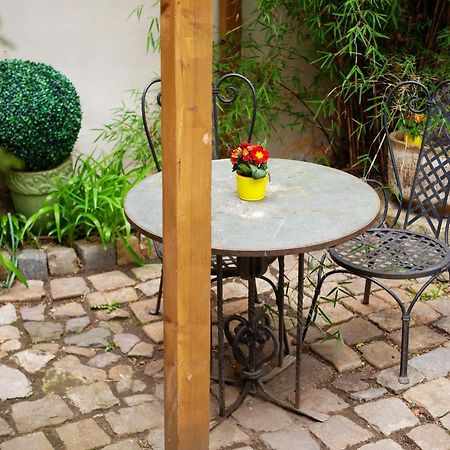 Romantic Nest Under Prague Castle 외부 사진